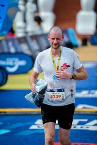 BIB: 5239
                            <button type="button" onclick="openModal(22754401)" class="btn btn-primary btn-sm float-right btn-popup" data-toggle="modal" data-target=".modal-high-quality">
                        <i class="fas fa-shopping-cart"></i> Add to Cart
                    </button>
                                            <button type="button" onclick="isThisMe(22754401, true)" class="btn btn-success btn-sm float-right btn-popup btn-isme hidden" data-toggle="tooltip" data-placement="bottom" title="นี่คือรูปของคุณใช่ไหม คลิกที่นี่เพื่อเอาเข้าอัลบั้ม">
                        <i class="fas fa-plus"></i> Add to album
                    </button>
                    <button type="button" onclick="isThisMe(22754401, false)" class="btn btn-warning btn-sm float-right btn-popup btn-isnotme hidden">
                        <i class="fas fa-ban"></i> Remove from album
                    </button>